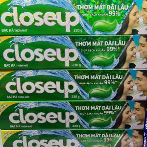 Kem đánh răng Closeup thơm mát bất tận bạc hà 230g