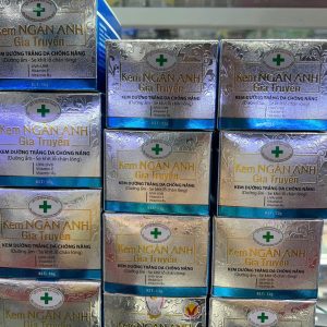 Kem dưỡng trắng da chống nắng Ngân Anh gia truyền 12g