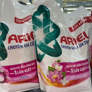 Nước giặt Ariel sạch vết bẩn cứng đầu hương nước hoa - 3kg