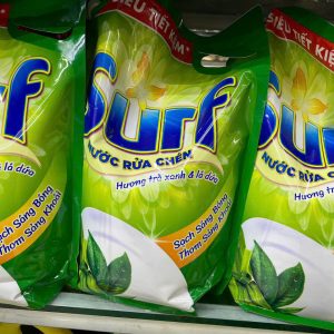 Nước rửa chén hương trà xanh lá dứa Surf - 3,2kg