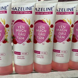 Sữa rửa mặt Hazeline yến mạch dâu tằm - Chai 100g