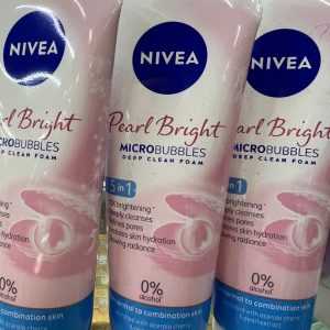 Sữa rửa mặt Nivea ngọc trai xanh dưỡng trắng - Chai 100g