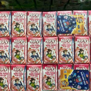 Sữa nuvi sữa tươi trái cây vị dâu 110ml - lốc