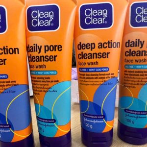 Sữa rửa mặt Clean & Clear - Chai 100g