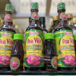 Nước Mắm chay Sen Việt - Chai 500ml