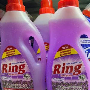 Nước lau sàn Ring hoa lavender - chai 1 kg